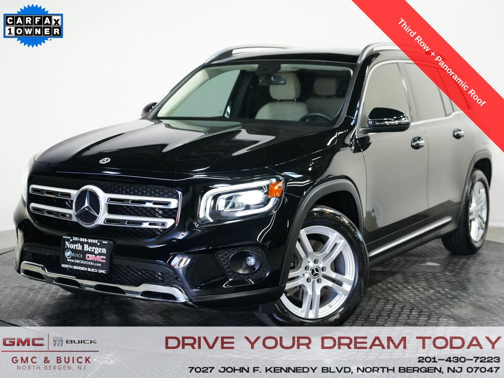 Night Black 2022 Mercedes-Benz GLB SUV / Crossover All-Wheel Drive 8-Speed Automatic