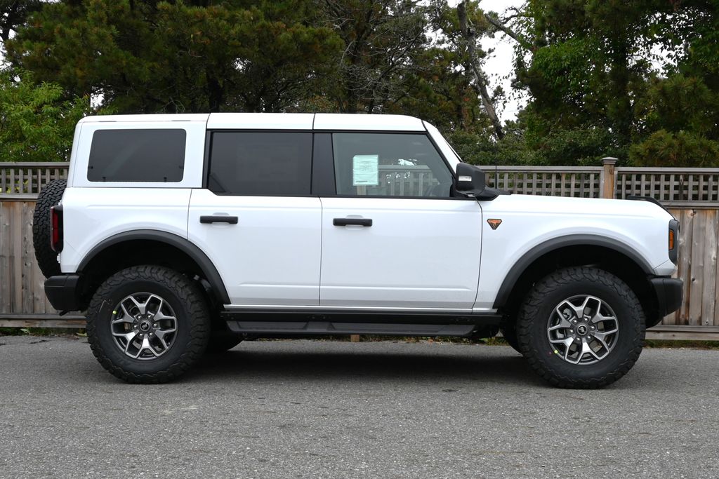 Thumbnail: 2025 Ford Bronco - 6