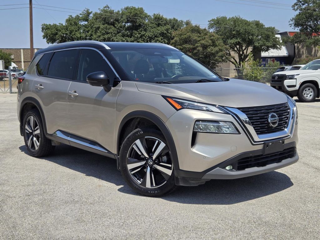 2021 Nissan Rogue SL