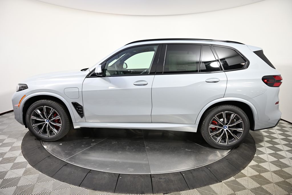 Thumbnail: 2025 BMW X5 - 2
