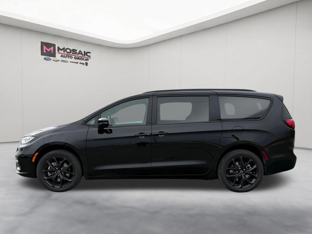 2026 Chrysler Pacifica