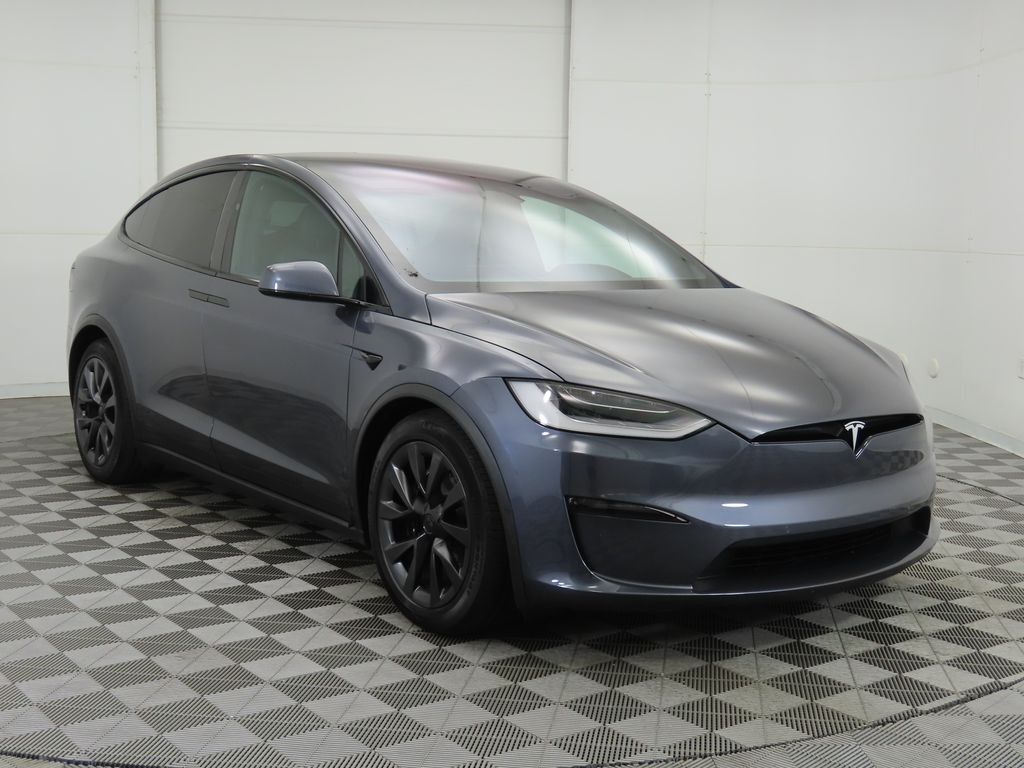 Thumbnail: 2023 Tesla Model X - 3