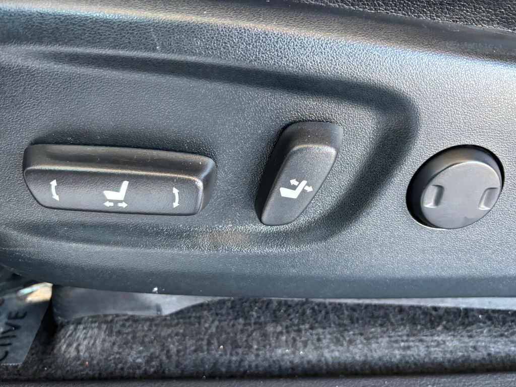 Thumbnail: 2021 Toyota 4Runner - 29