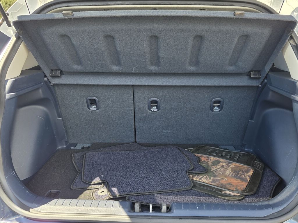 2025 Hyundai Venue - $19,999