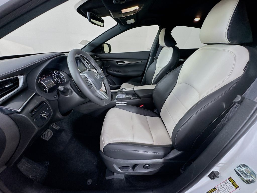 QX55 Luxe