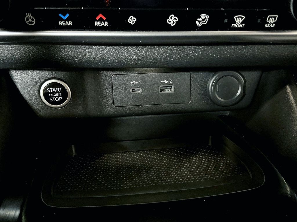 2021 Nissan Rogue — photo 27