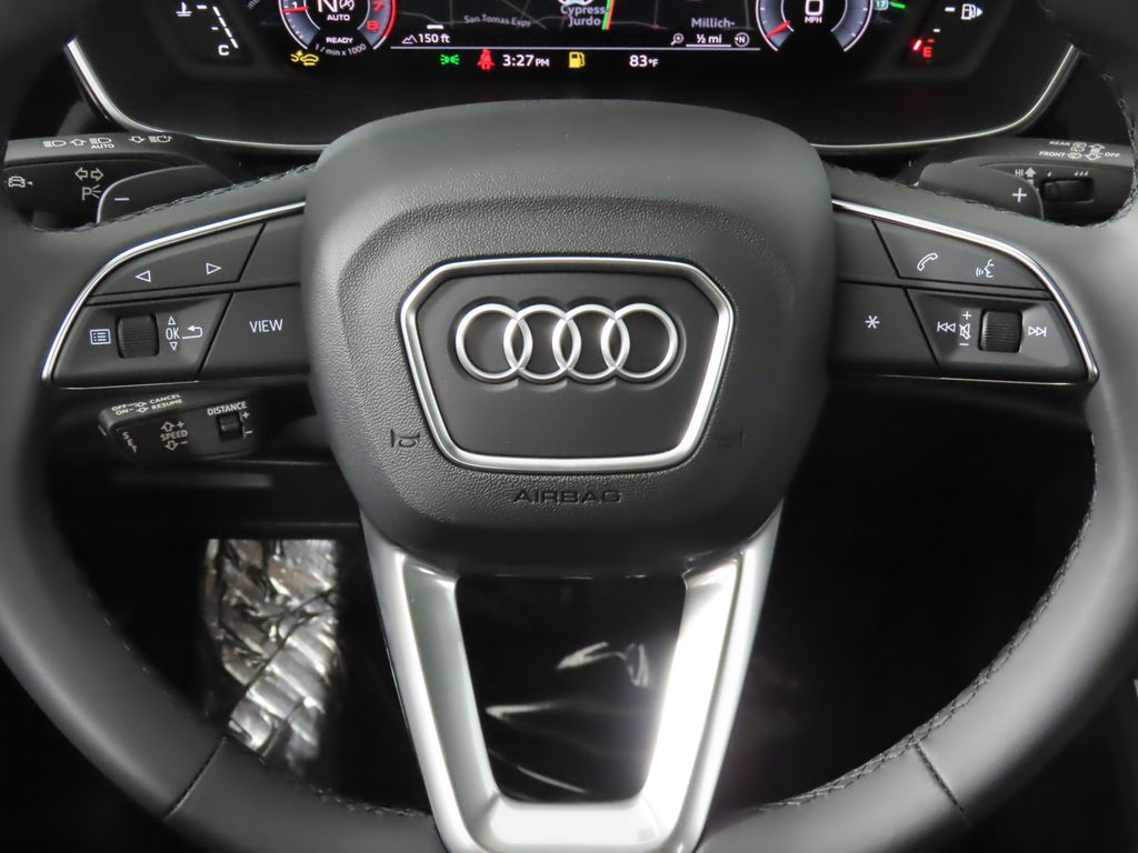 Thumbnail: 2025 Audi Q3 - 15