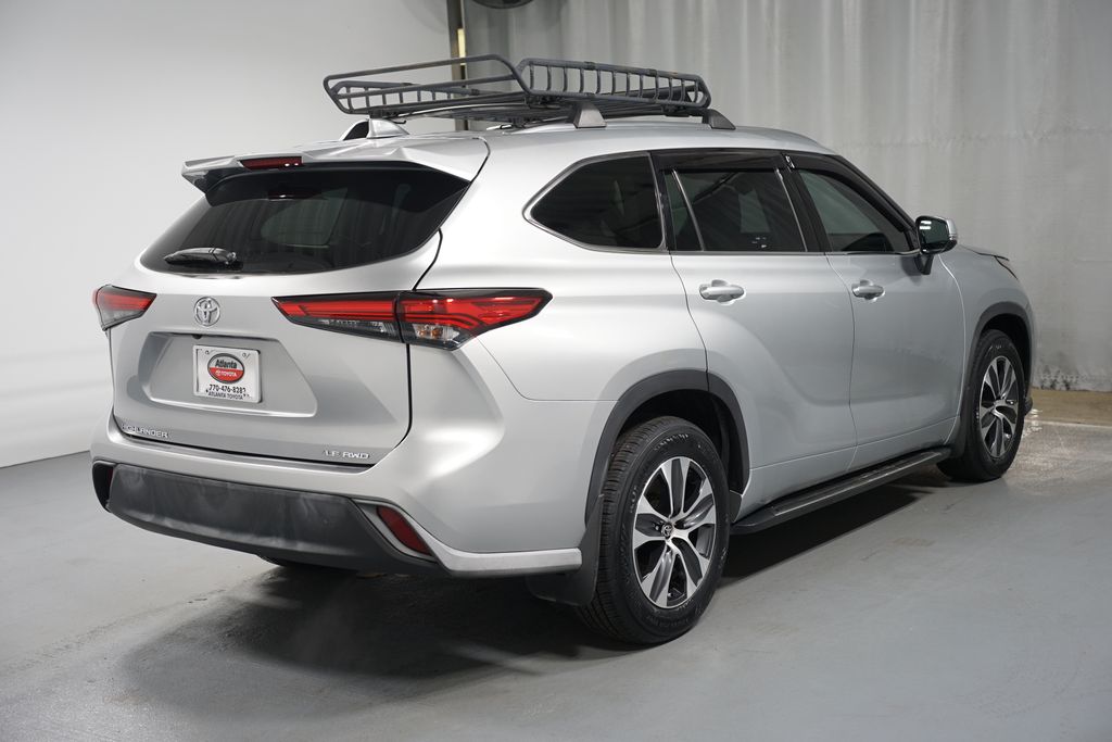 Thumbnail: 2020 Toyota Highlander - 8