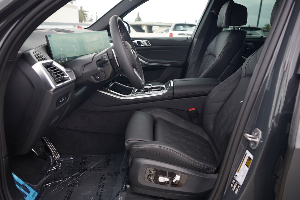 Thumbnail: 2026 BMW X5 - 9