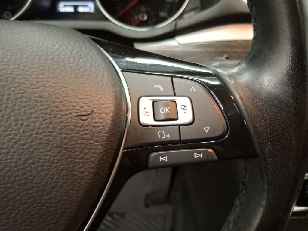 Used 2017 Volkswagen Passat Sedan
