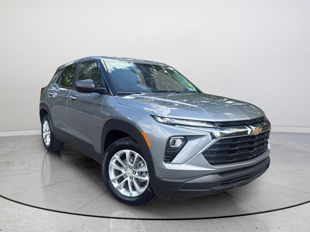 Sterling Gray Metallic 2026 Chevrolet Trailblazer LS FWD SUV / Crossover Front-Wheel Drive Continuously Variable Transmission