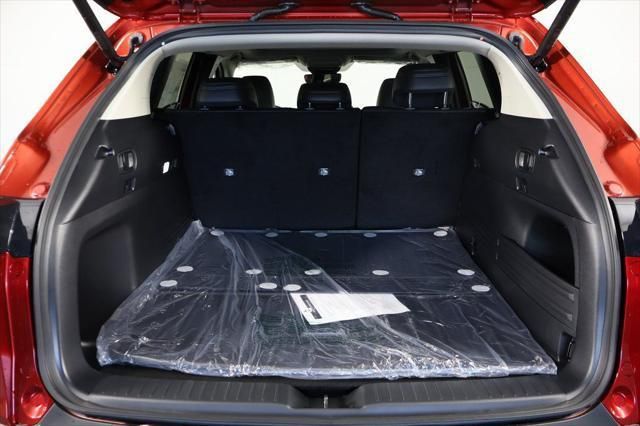 Thumbnail: 2026 Mazda CX-50 - 9