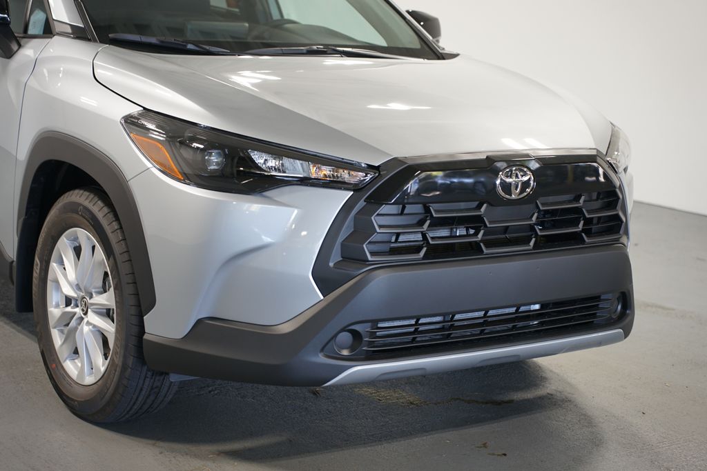 Thumbnail: 2026 Toyota Corolla Cross - 4