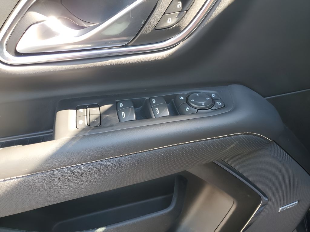 Used Car 2023 Gmc Yukon Xl  Slt For Sale Under $60,000 In Austin, Texas