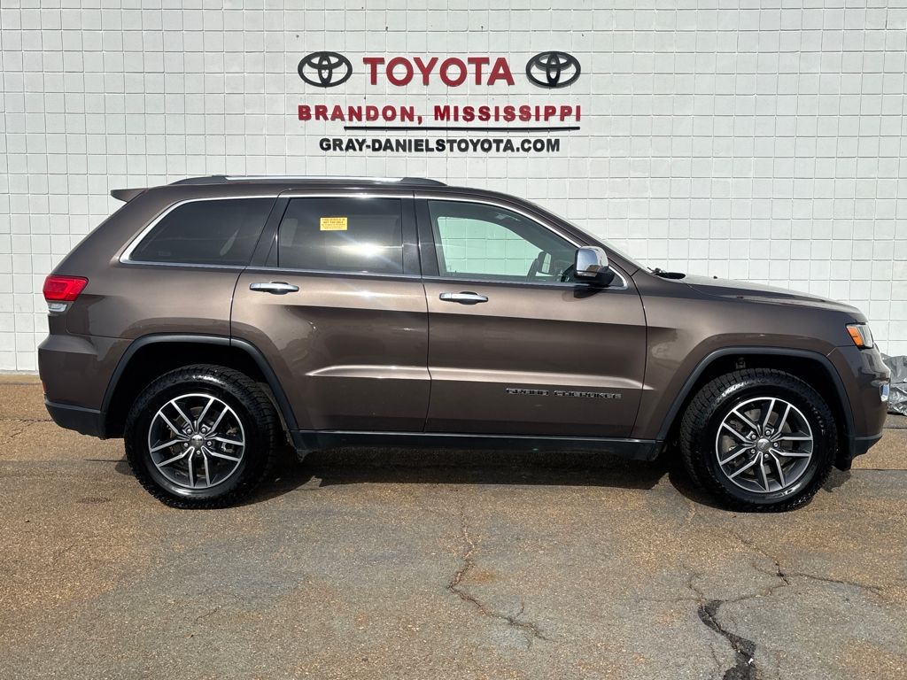 2018 Jeep Grand Cherokee Limited's photo