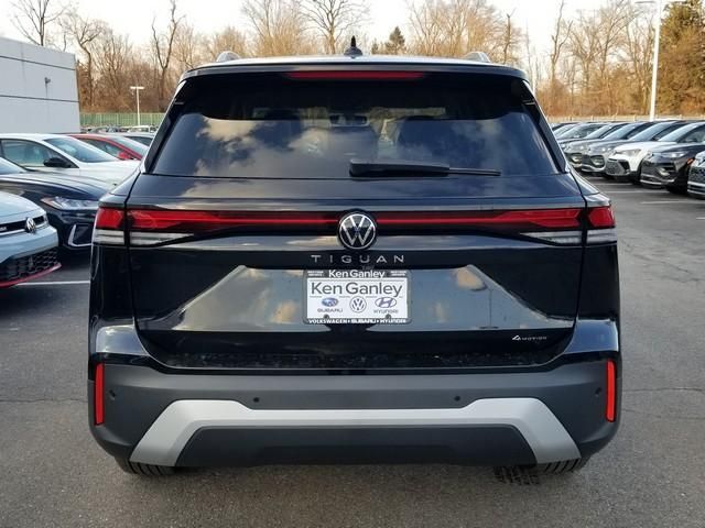 new 2026 Volkswagen Tiguan car, priced at $34,792