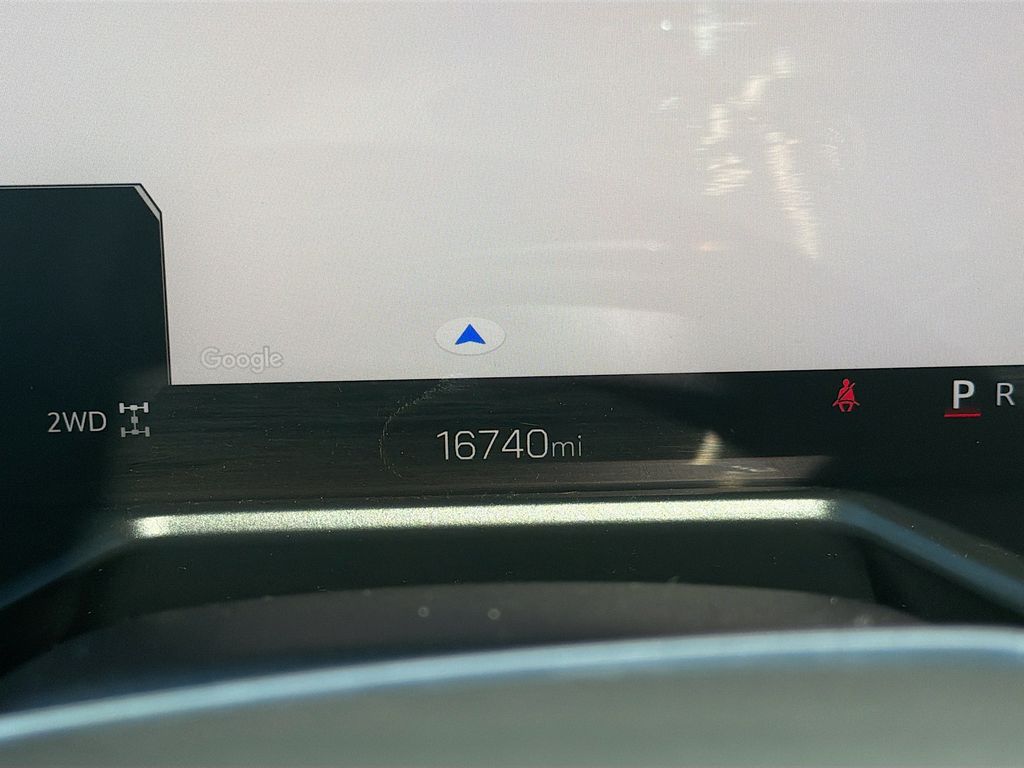 Used 2024 Blue GMC Denali image 12