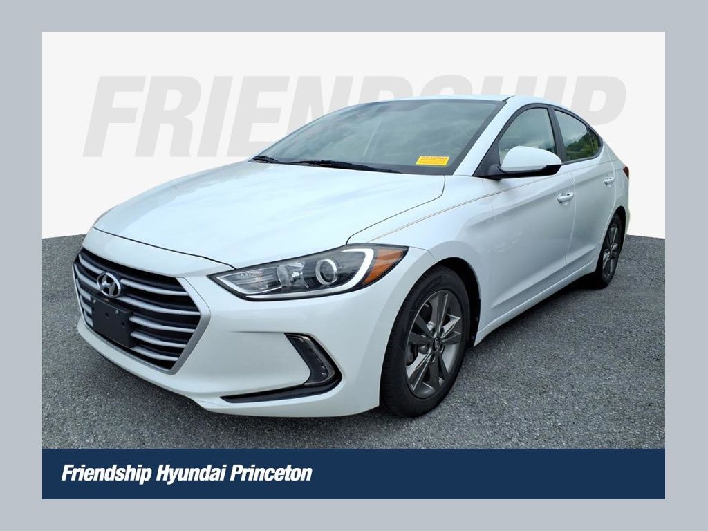 Quartz White Pearl 2017 Hyundai Elantra SE FWD Sedan Front-Wheel Drive 6-Speed Automatic