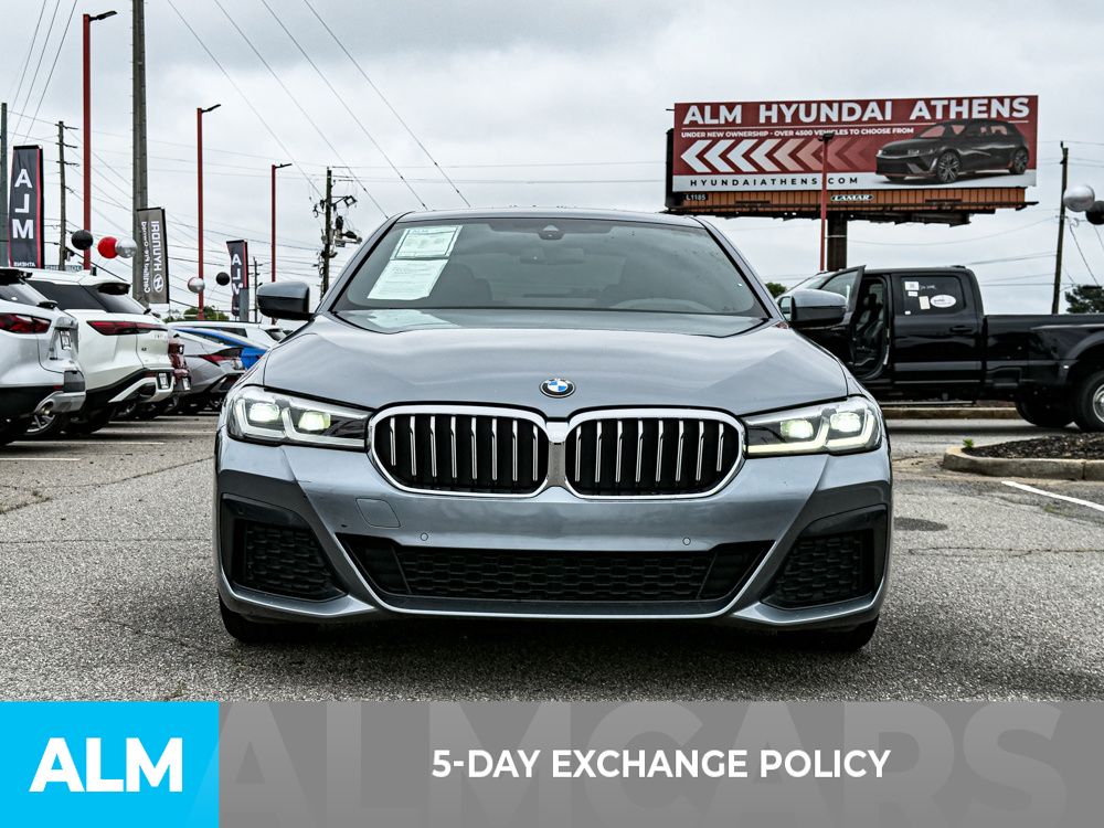Used 2021 Blue BMW 530i image 3