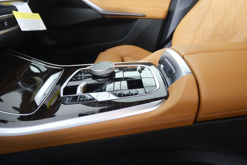 Thumbnail: 2026 BMW X5 - 22