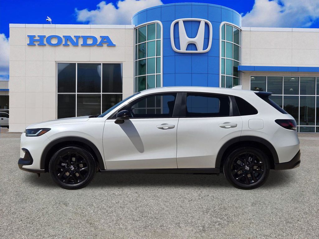 Used 2025 Honda HR-V SUV