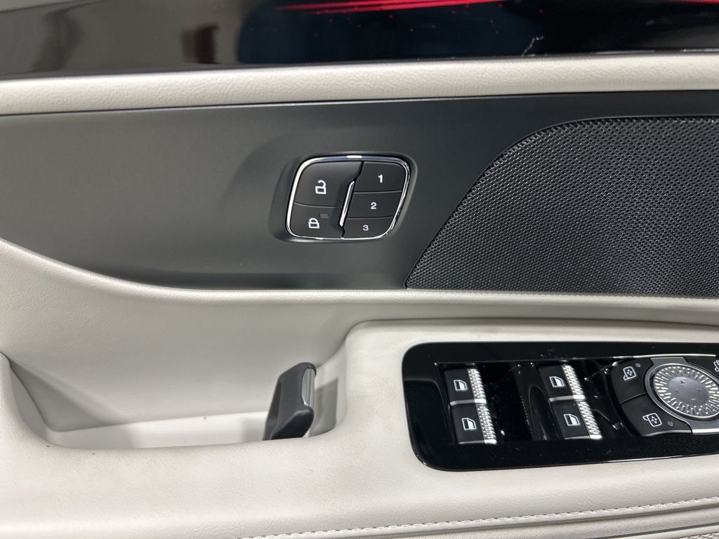 new 2026 Lincoln Nautilus car, priced at $58,282