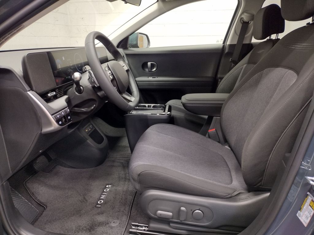 2026 Hyundai IONIQ 5 SE