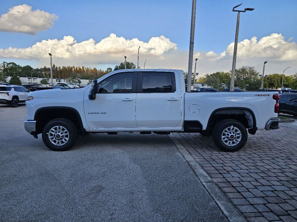 2025 Chevrolet Silverado 2500HD LT 5