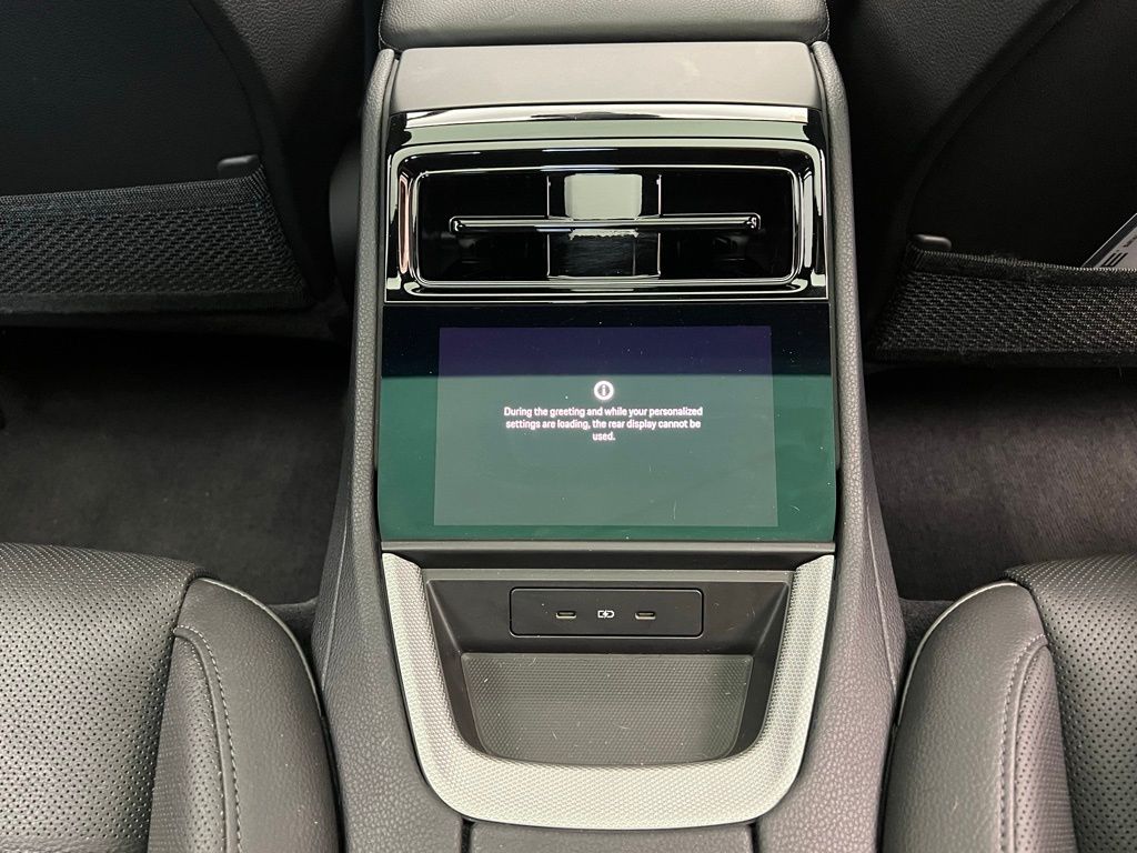 Thumbnail: 2024 Porsche Panamera - 17