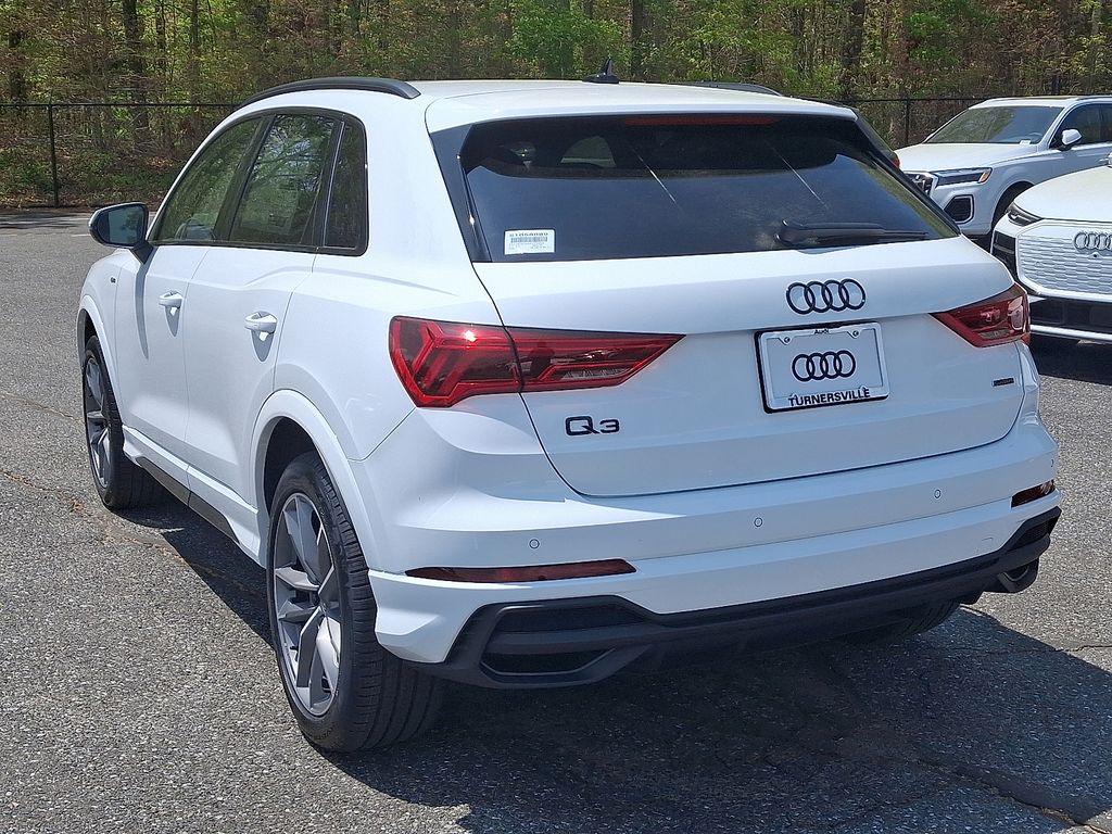 2025 Audi Q3 Premium 3