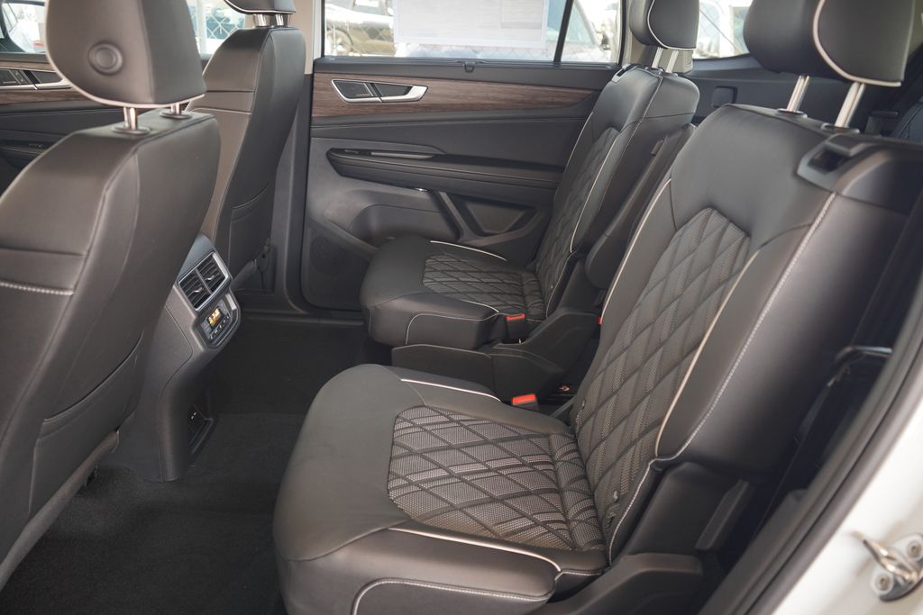 Thumbnail: 2025 Volkswagen Atlas - 7