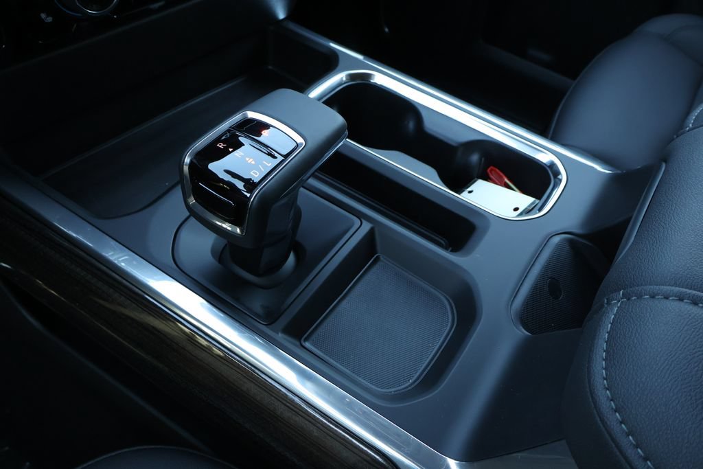 Thumbnail: 2026 Chevrolet Silverado 1500 - 29