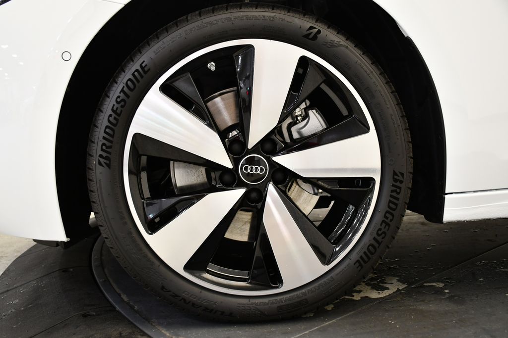 Thumbnail: 2025 Audi A5 - 14