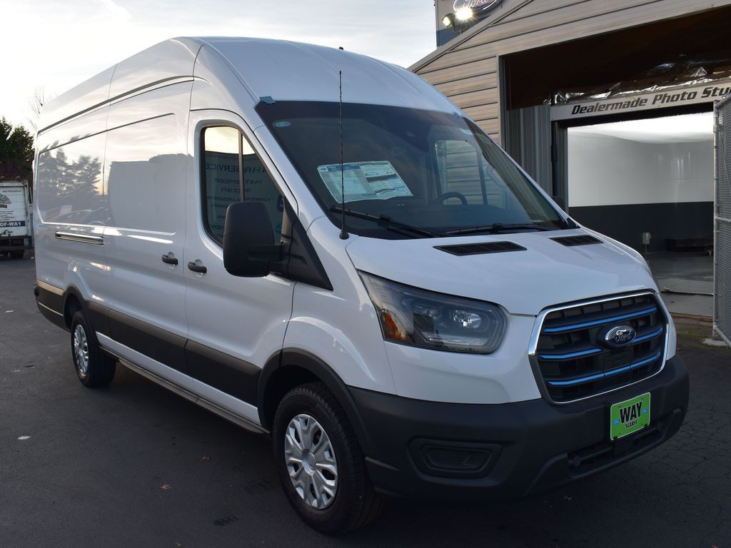 2023 Ford E-Transit 350