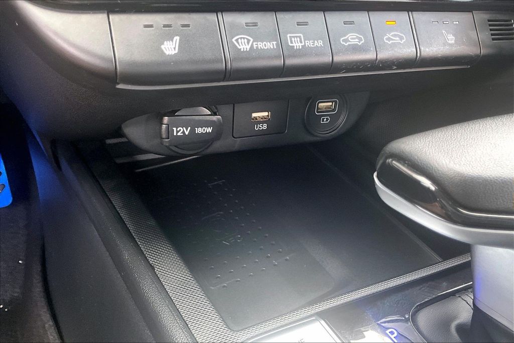 Used 2023 Hyundai Elantra Sedan