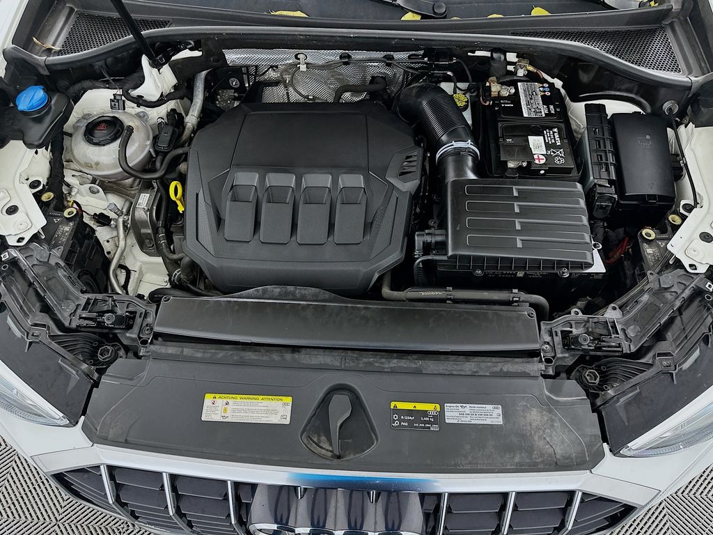 Thumbnail: 2020 Audi Q3 - 30