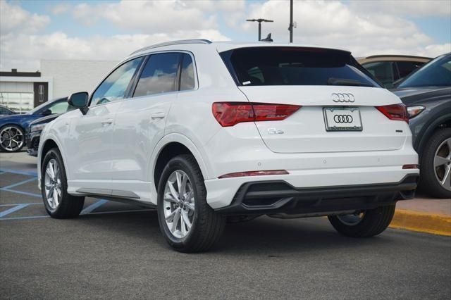 Thumbnail: 2025 Audi Q3 - 3