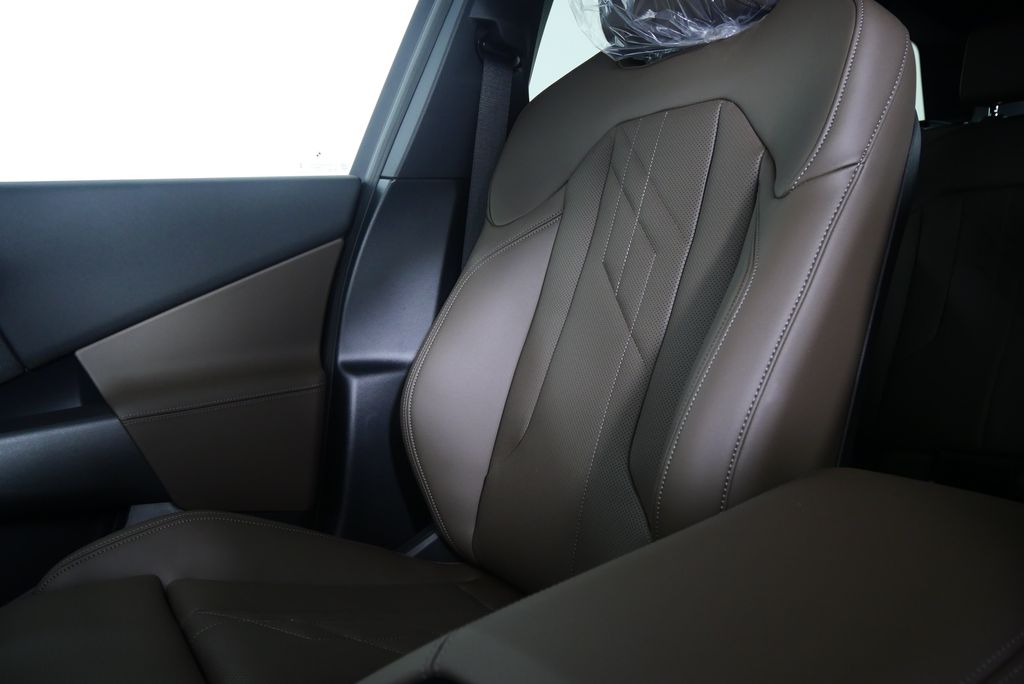 2025 BMW X3 3.0i 21