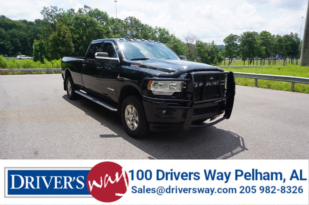 Diamond Black 2022 RAM 3500 Pickup Truck Four-Wheel Drive Automatic
