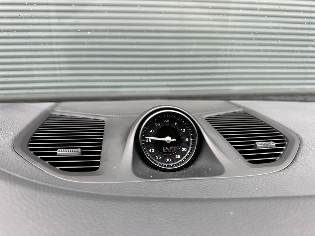 Thumbnail: 2025 Porsche Cayenne - 29