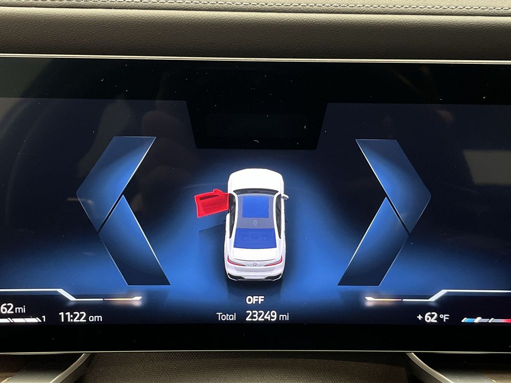 Thumbnail: 2023 BMW 7 Series - 15