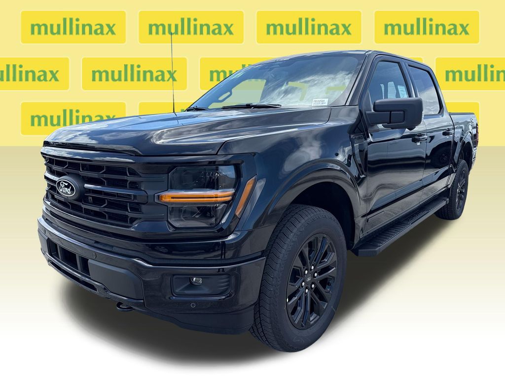 New 2026 Black Ford XLT image 31