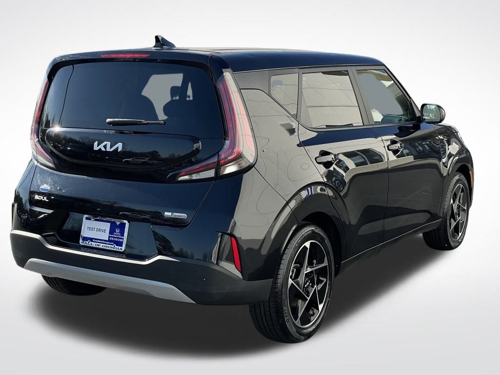 Thumbnail: 2023 Kia Soul - 6