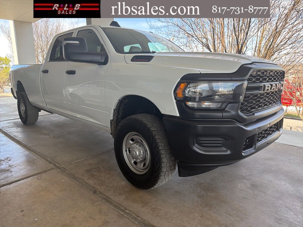 2024 RAM 2500 Tradesman Crew Cab LB 4WD