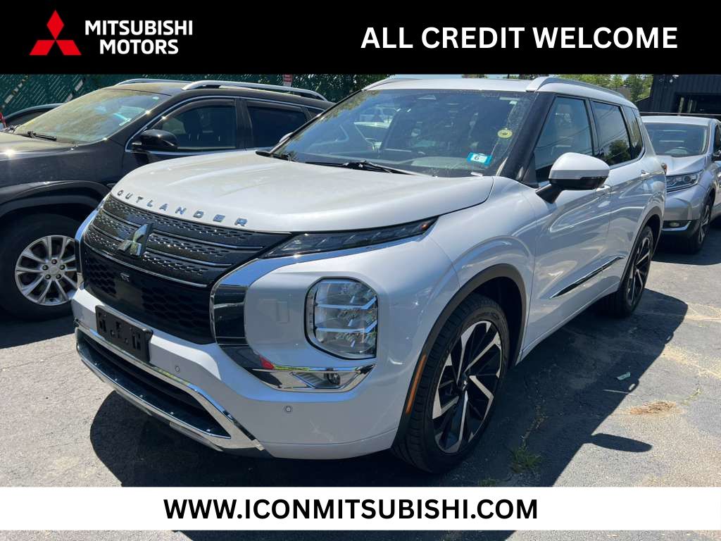 2022 Mitsubishi Outlander SEL S-AWC's photo