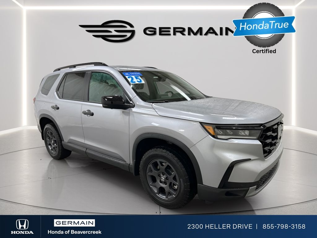 Lunar Silver Metallic 2025 Honda Pilot TrailSport AWD SUV / Crossover All-Wheel Drive Automatic