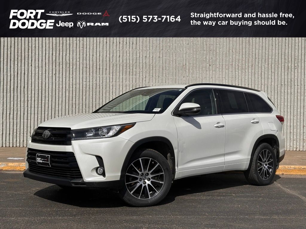 2017 Toyota Highlander SE AWD