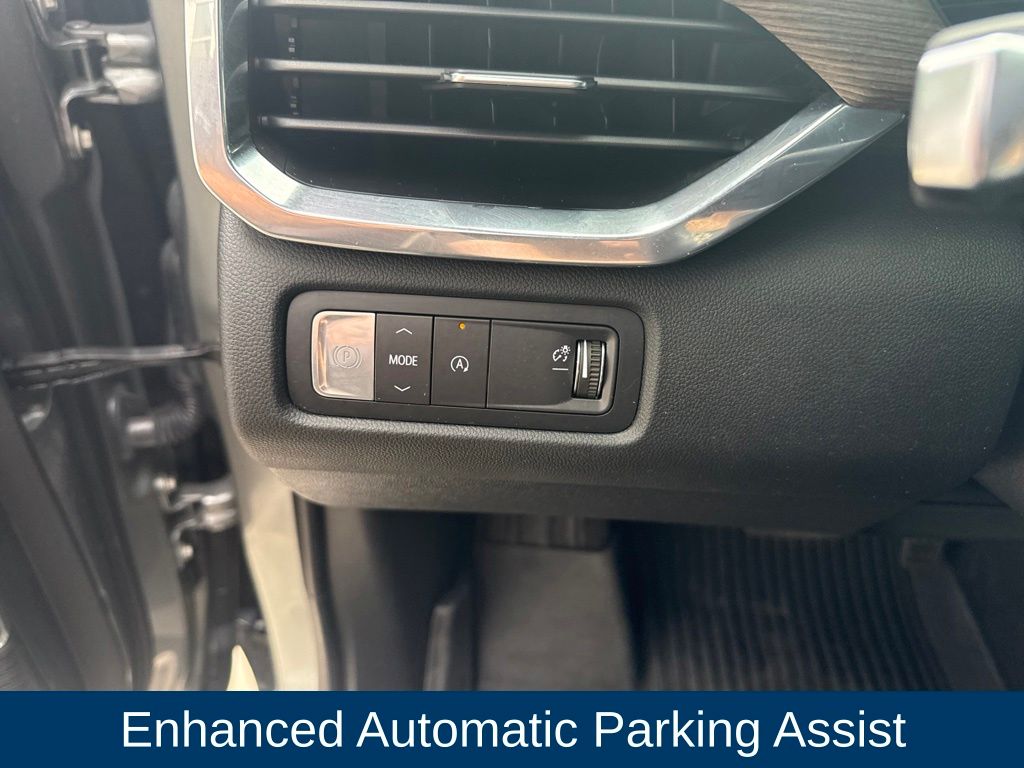 2025 GMC Acadia FWD Denali