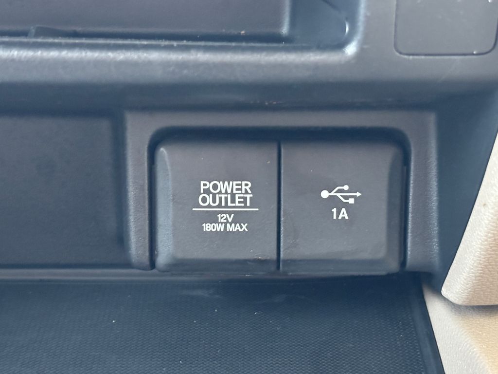 Thumbnail: 2019 Honda Pilot - 16