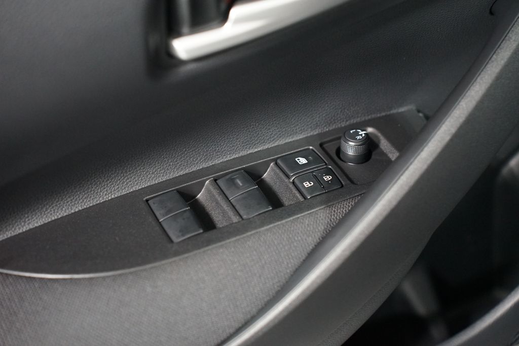 Thumbnail: 2026 Toyota Corolla - 31